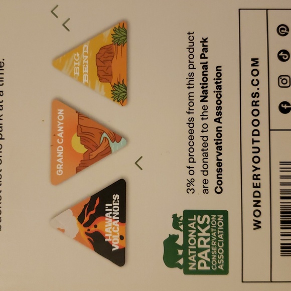 Parks of the US Bucket List Water Bottle,Size 32oz, Retail $58.00 - Picture 8 of 16